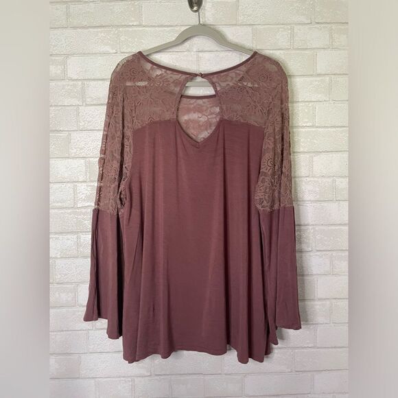 Torrid Mauve Colored Lace Flowy Long Sleeved Tunic Top size 4 Super Soft Knits - Picture 6 of 9